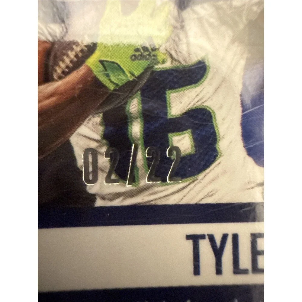 2024 Contenders Optic Seahawks Tyler Lockett Season Ticket Cracked Ice /22 💥💥